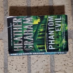 Phantom Evil by Heather Graham